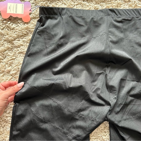 Yitty Headliner Shaping Shorts & Bralette Set NWT - Picture 12 of 15